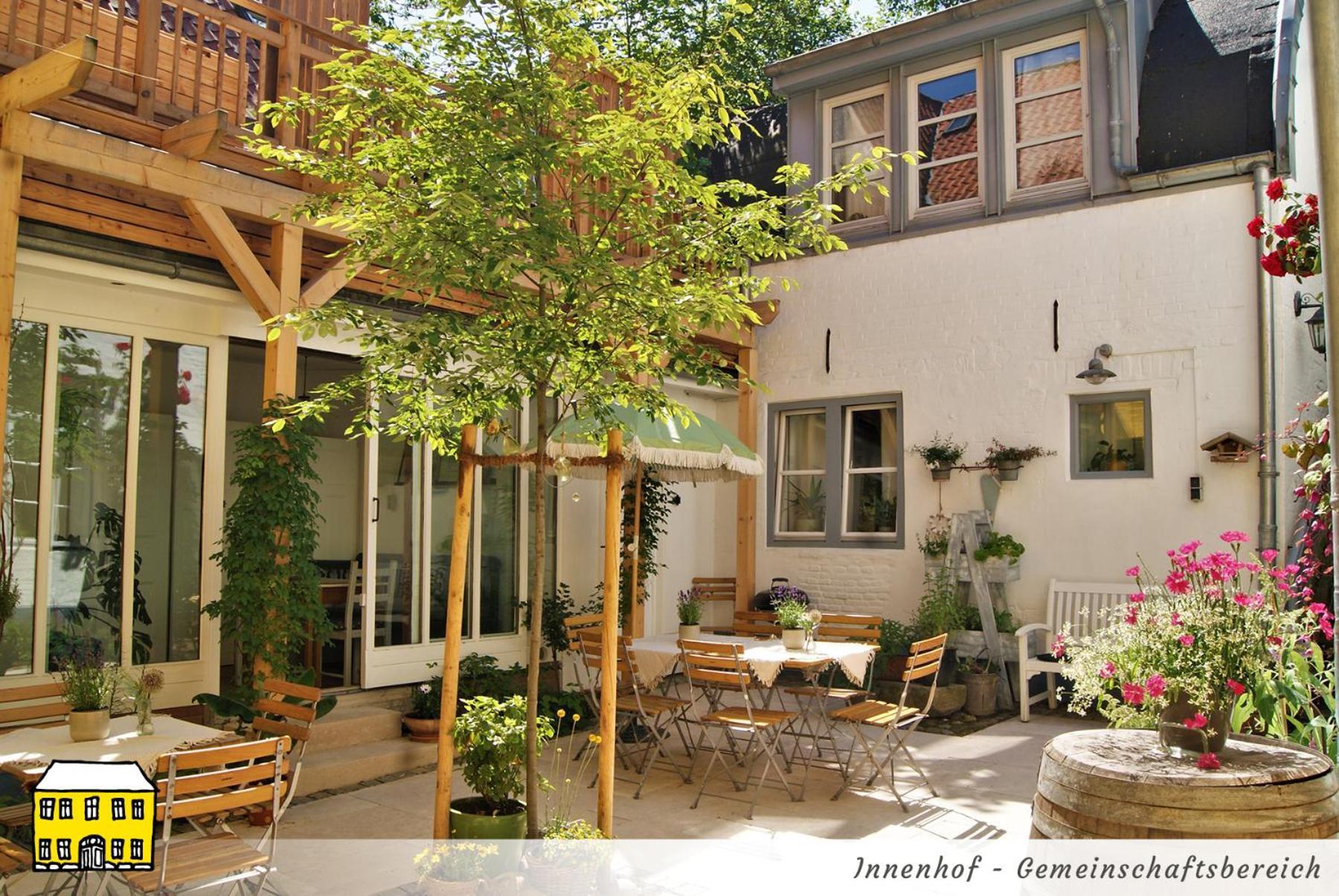 Das Gelbe Haus - Drei Besondere Ferienwohnungen Flensburg Ngoại thất bức ảnh